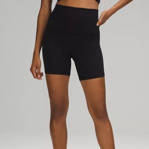 Lululemon Shorts Size 4
